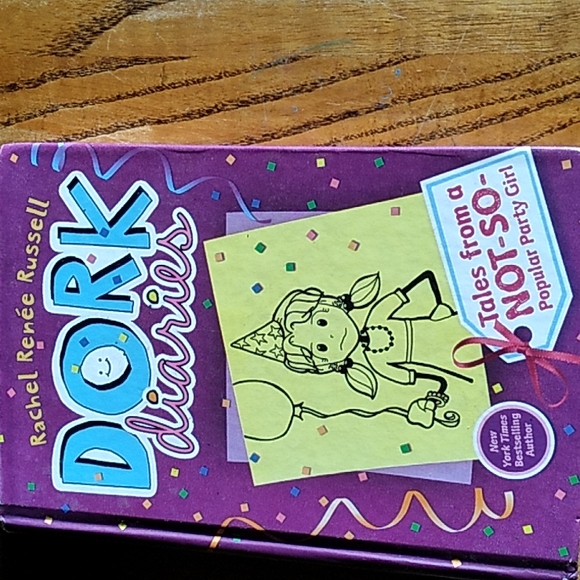 Dork Diaries - Picture 2 of 5